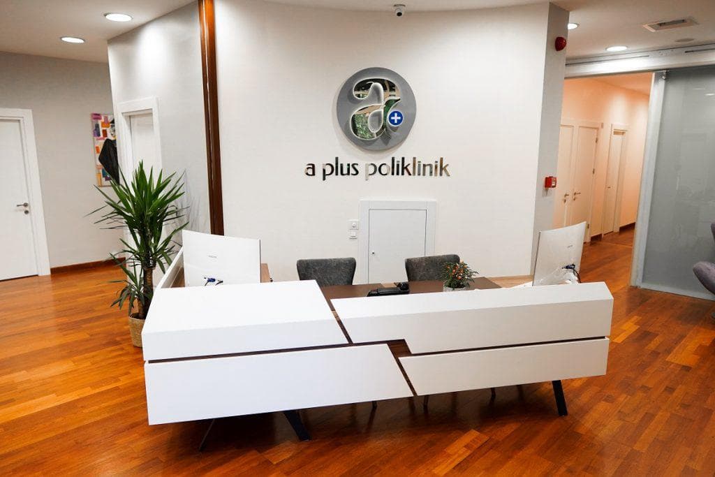 Este Monde bünyesindeki uzman doktor ve modern sağlık merkezi klinik binası görseli