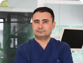 Prof. Dr. Özgür Erdoğan bünyesindeki uzman doktor ve modern sağlık merkezi klinik binası görseli
