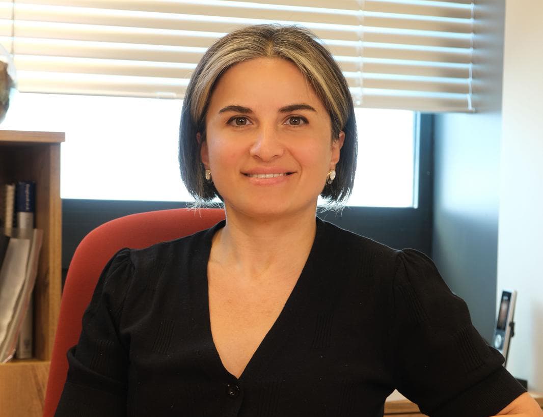 Op. Dr. Didem Korucu bünyesindeki uzman doktor ve modern sağlık merkezi klinik binası görseli