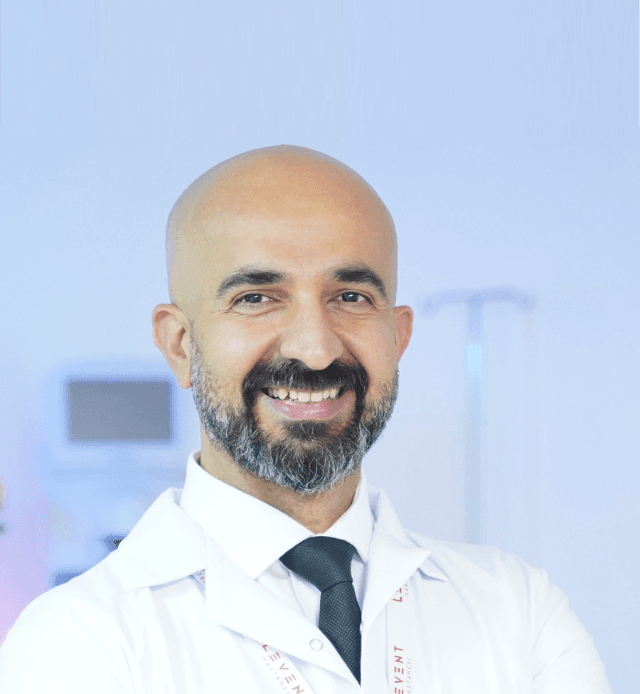 Op. Dr. Emre Hekimoğlu bünyesindeki uzman doktor ve modern sağlık merkezi klinik binası görseli