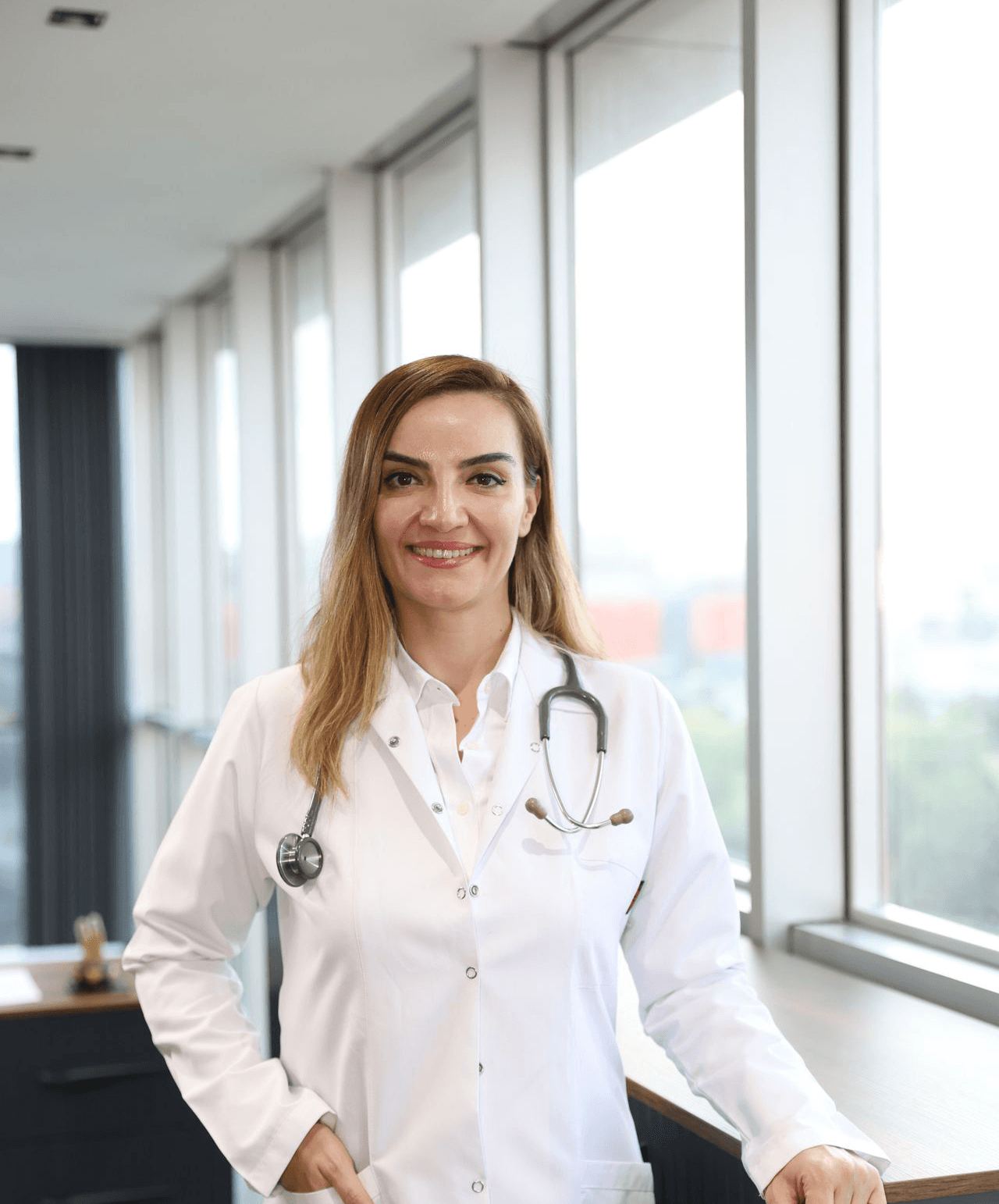 Uzm. Dr. Havva Meltem Mutlucan bünyesindeki uzman doktor ve modern sağlık merkezi klinik binası görseli