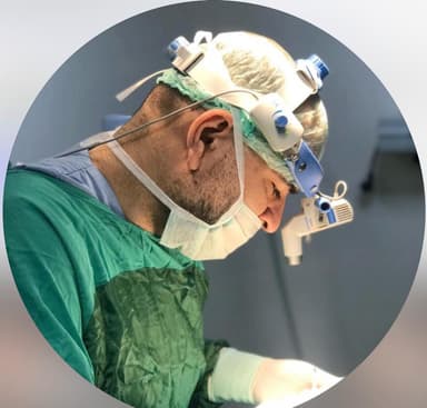 Prof. Dr. Vefa KINIŞ ana sayfasını ve profilini inceleyin Prof. Dr. Vefa KINIŞ sağlık merkezi resmi kurumsal logosu